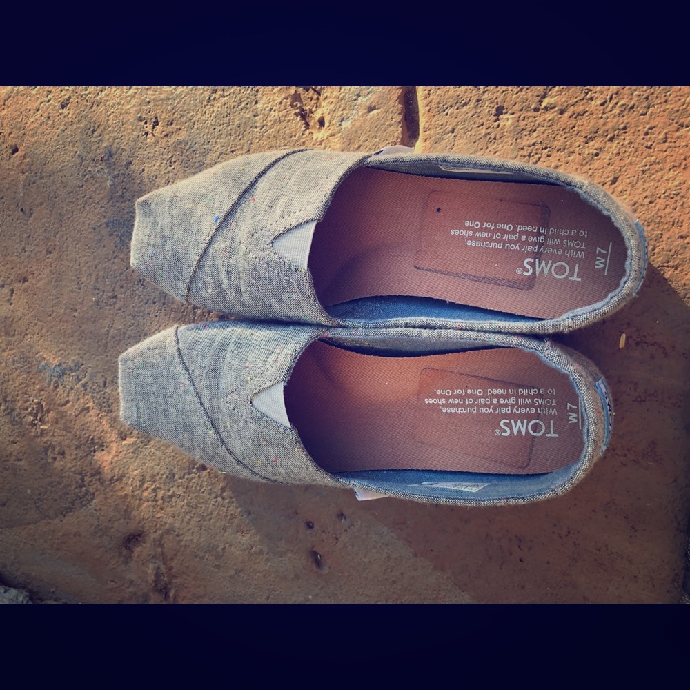 Toms slip on shoes
